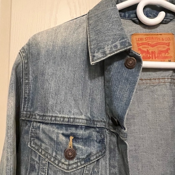 Levi Mens Jean Jacket - Picture 2 of 4